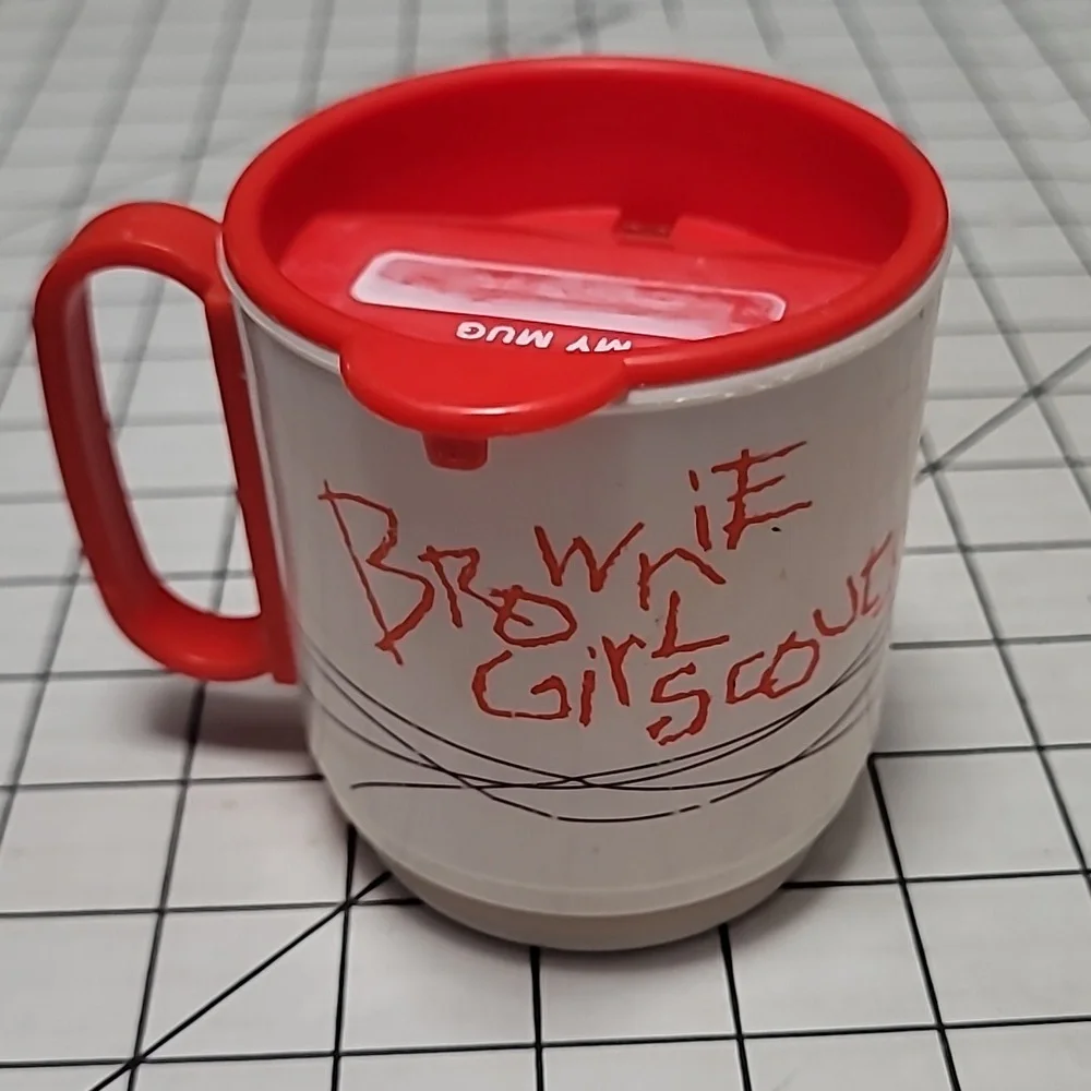 Girl Scouts Brownie My Mug‎ with Lid - Gently Preloved Vintage